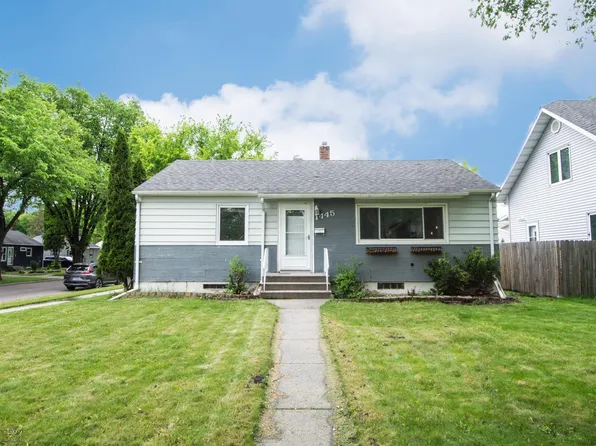 1445 10th Ave S, Fargo, ND 58103
