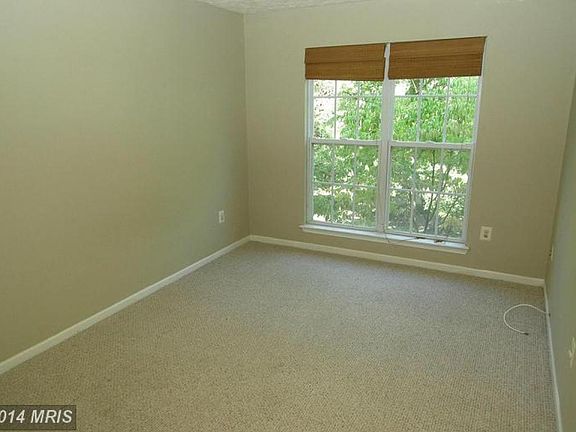4th image of 3614 Elmcrest Ln