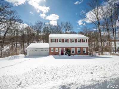 40 Middle River Road, Danbury, CT, 06811
