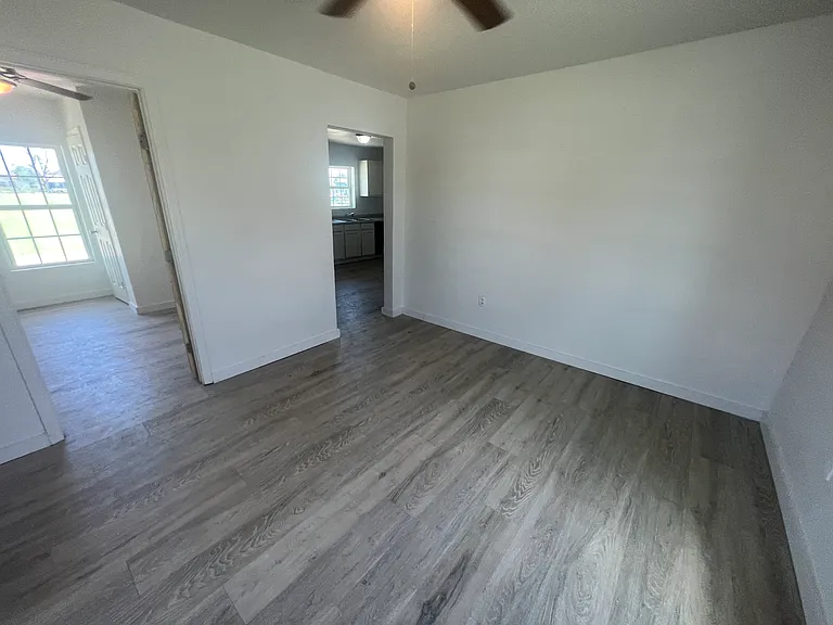 407 Mulberry St — Photo 8