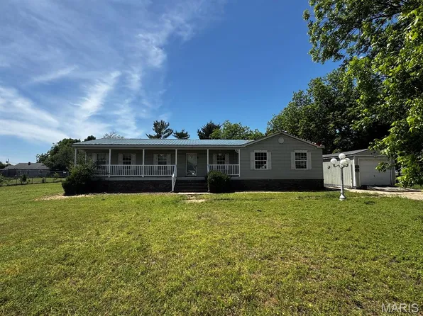 17082 S County Circle Dr, Bernie, MO 63822