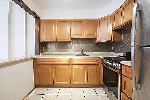 Rented by Compass | media 3