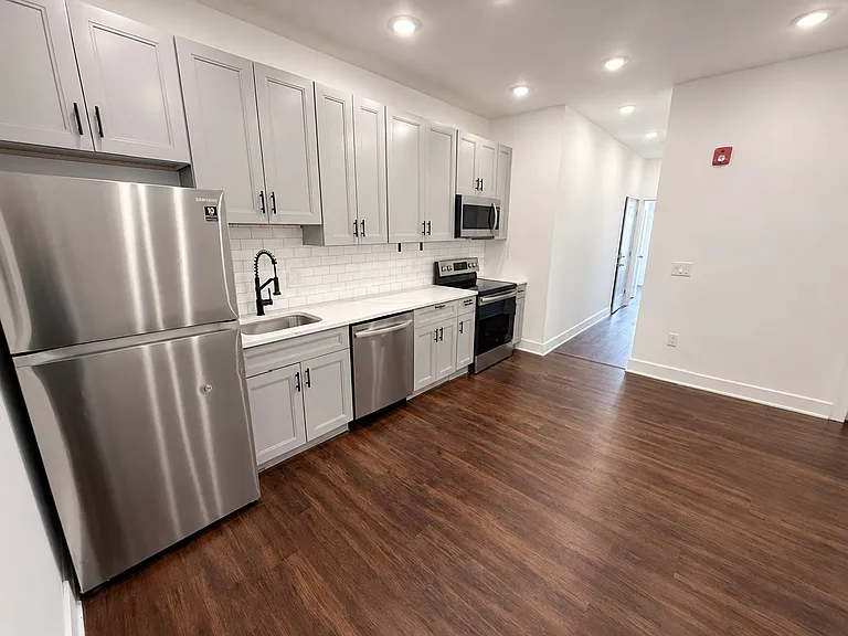3213 W Susquehanna Ave #3 — Photo 3