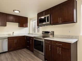 5810 26th Ave NW, Seattle, WA 98107