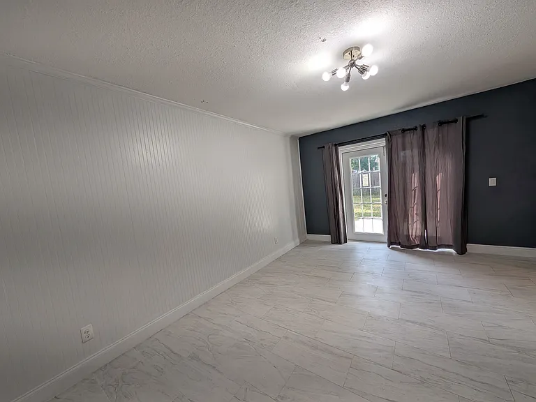 4107 Hudson Way — Photo 10