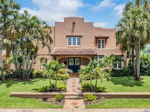 125 13th Ave N, Saint Petersburg, FL 33701