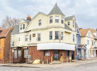 207 S 11th St, Newark, NJ 07107