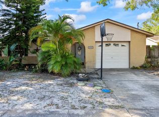6910R 71st Ave N, Pinellas Park, FL 33781