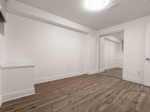 2nd image of 359 Emmett Lndg #Basement