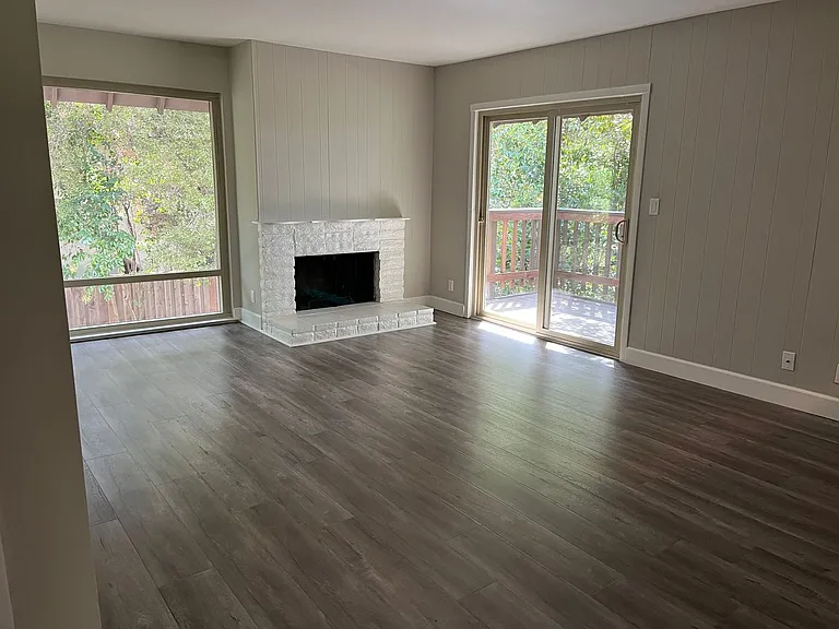 1241 Montego — Photo 7