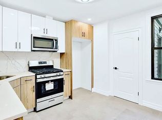 118-22 225th St, Queens, NY 11411
