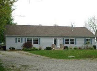 5825 2nd Rd, Macy, IN 46951