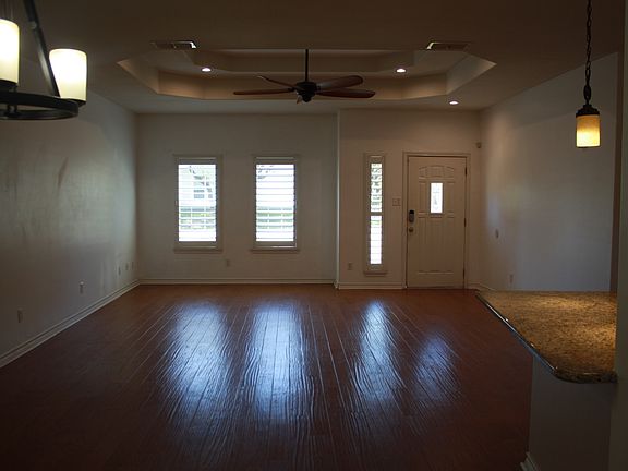 2nd image of 1218 Fir St