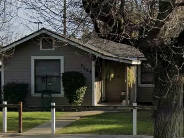 2264 13th St, Reedley, CA 93654