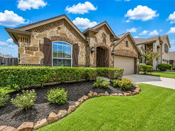 18711 Laurel Hills Dr, New Caney, TX 77357