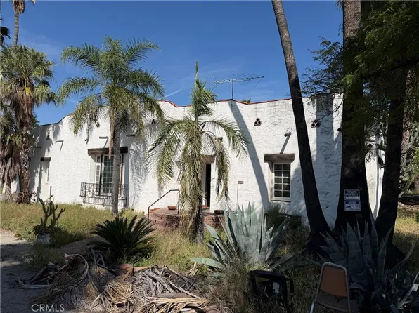 27490 Norwood St, Highland, CA 92346