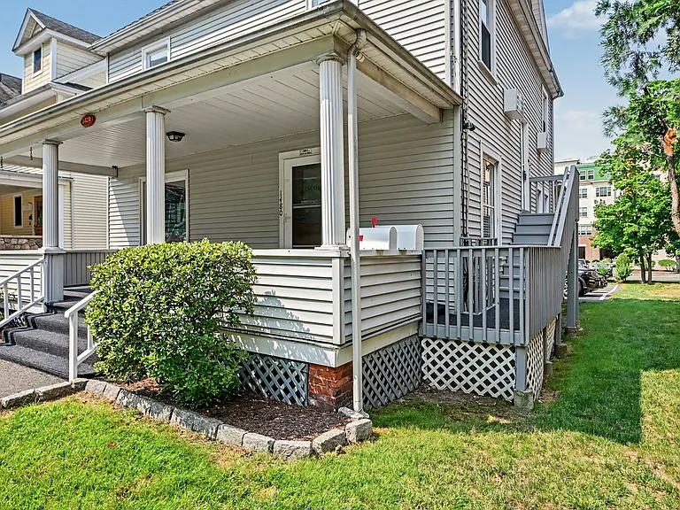 1480 Bedford St #2 — Photo 20