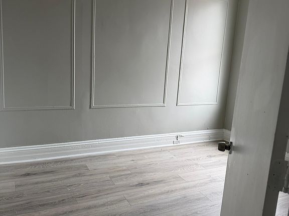 4th image of 77 Neptune Ave #2E