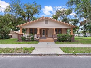 907 N Clark St, Plant City, FL 33563