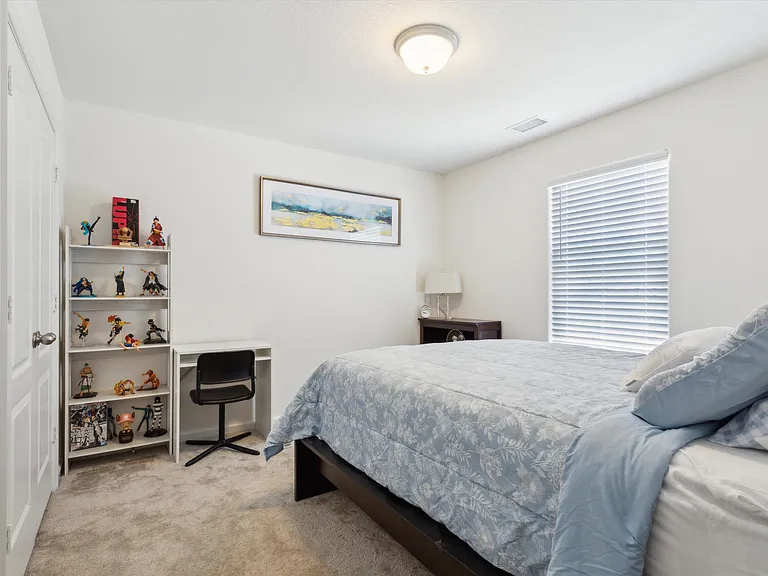 129 Corcoran Ln — Photo 25