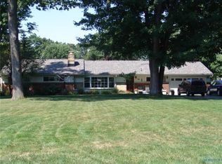 5221 Pawnee Rd, Toledo, OH 43613