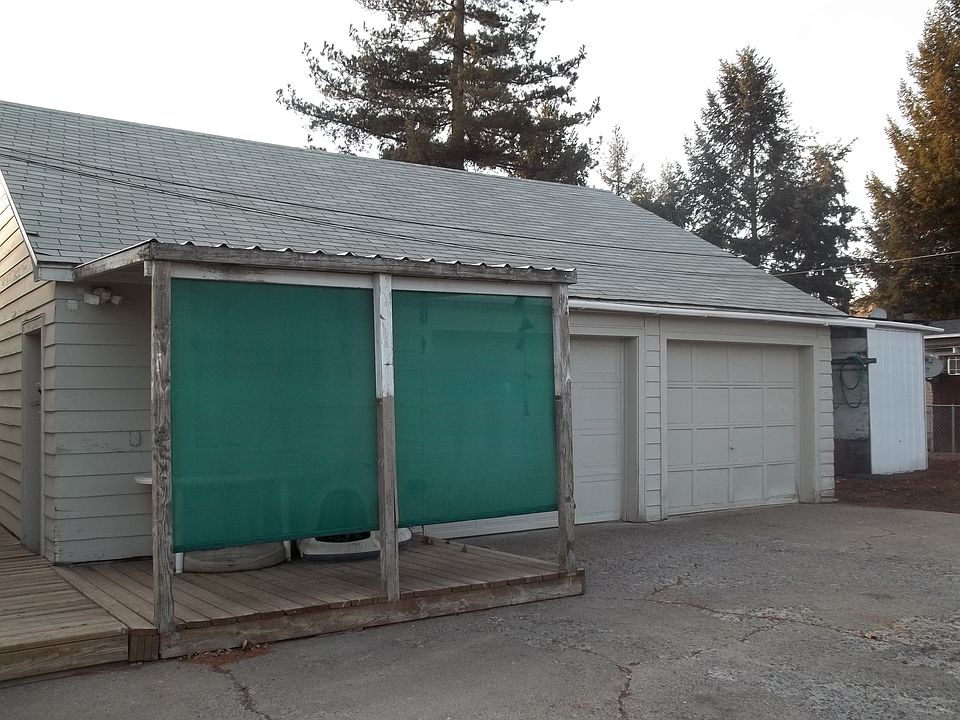 2nd image of 507 W Bartlett Ave