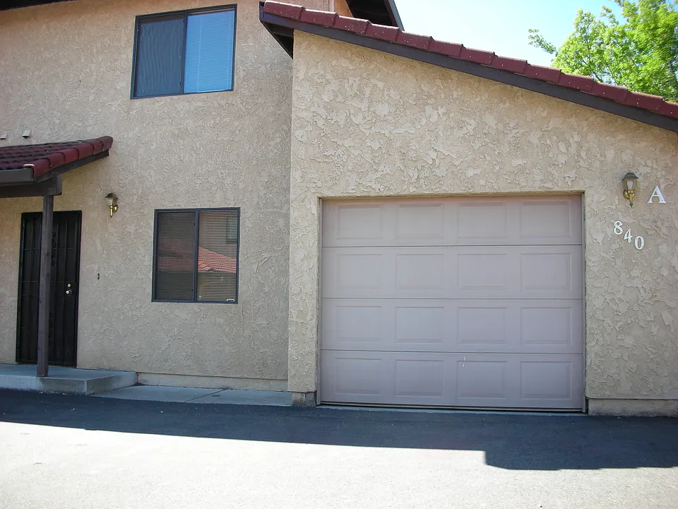 850 Mission Sierra Ct #A