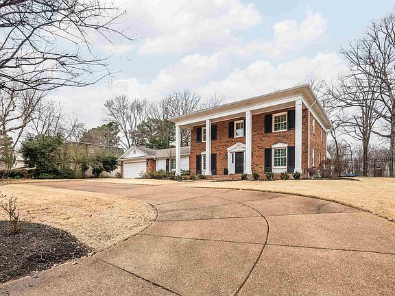 3rd image of 2115 Brierbrook Rd