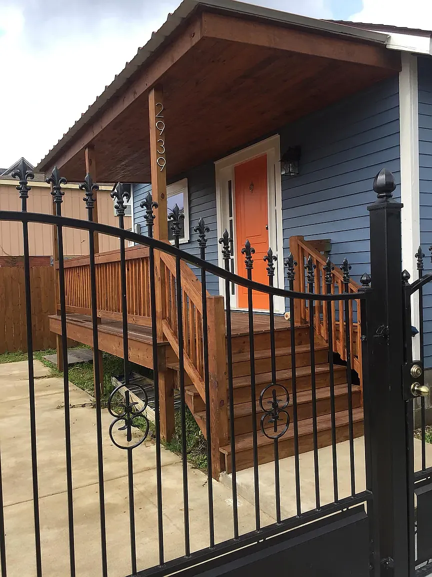 3 bed, 1000 sqft, $1,650 — Photo 1