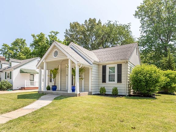 3rd image of 2826 Hilldale Ave