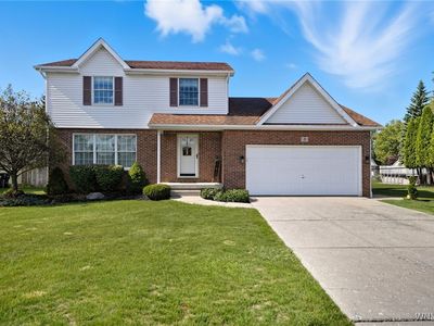 8 Grafton Ct, Lancaster, NY, 14086