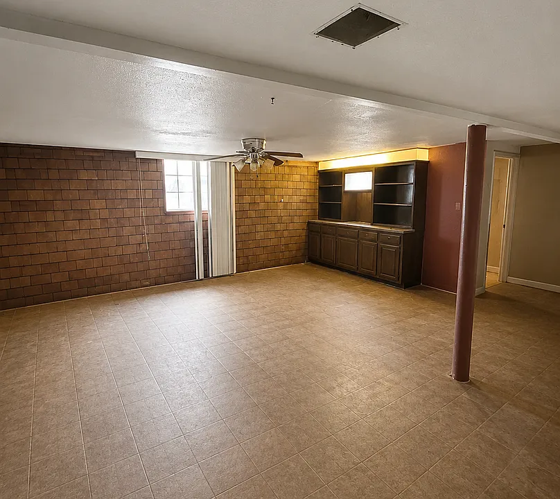809 NW 53rd St