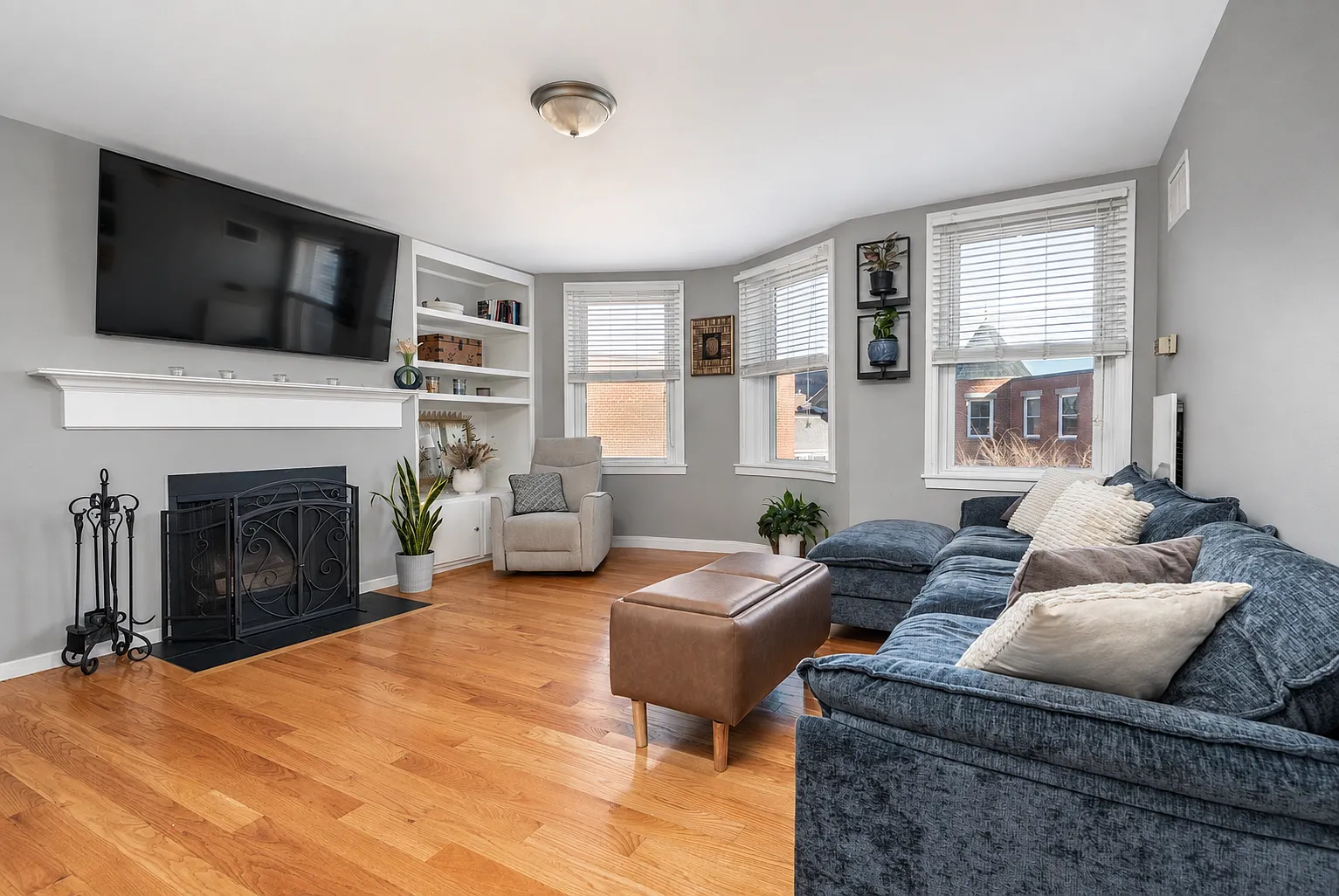 1 bed, 631 sqft, $3,400 — Photo 1