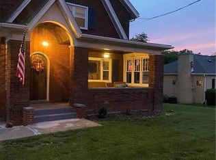 989 Ridge Rd, Ambridge, PA 15003