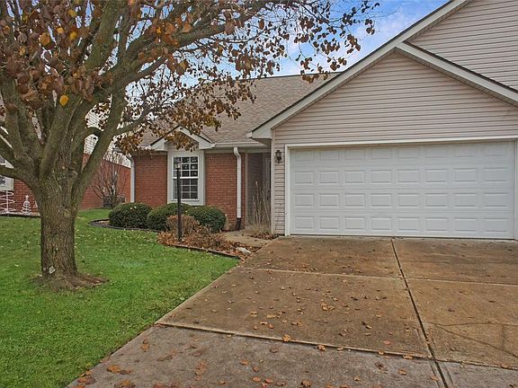 2nd image of 3821 Gray Pond Ct