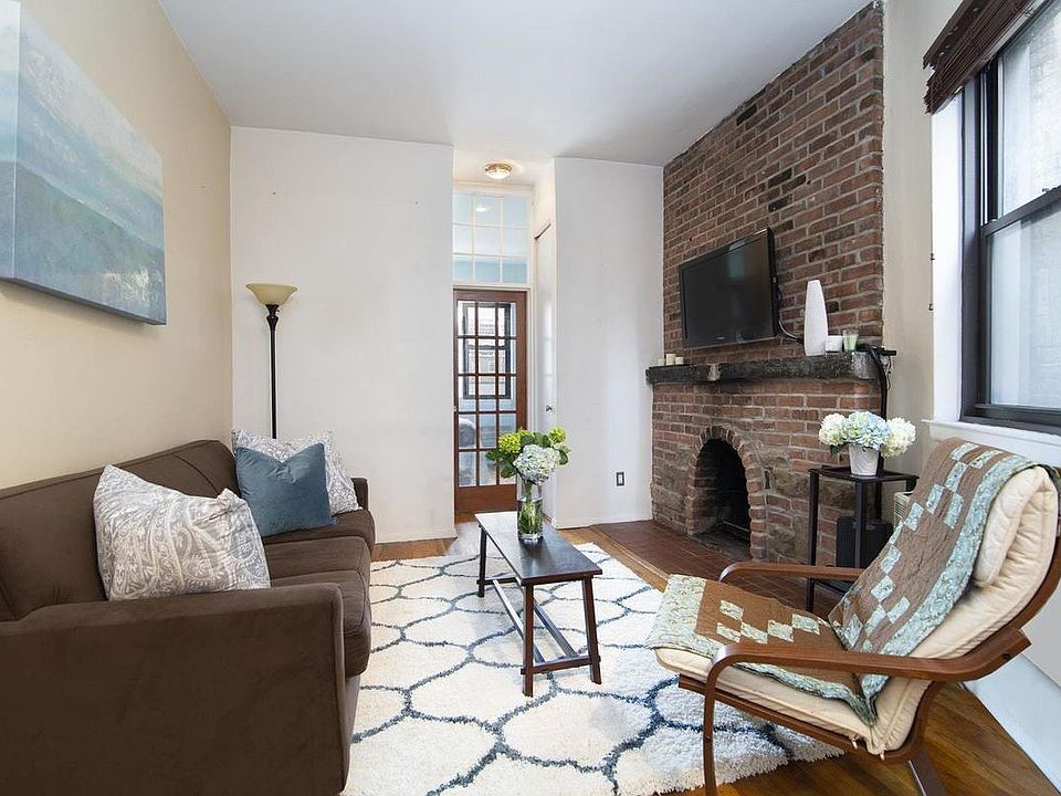 1st image of 252 W 20th St APT 4B