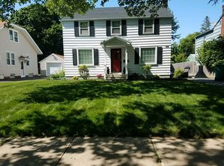 190 Biltmore Dr, Rochester, NY 14617