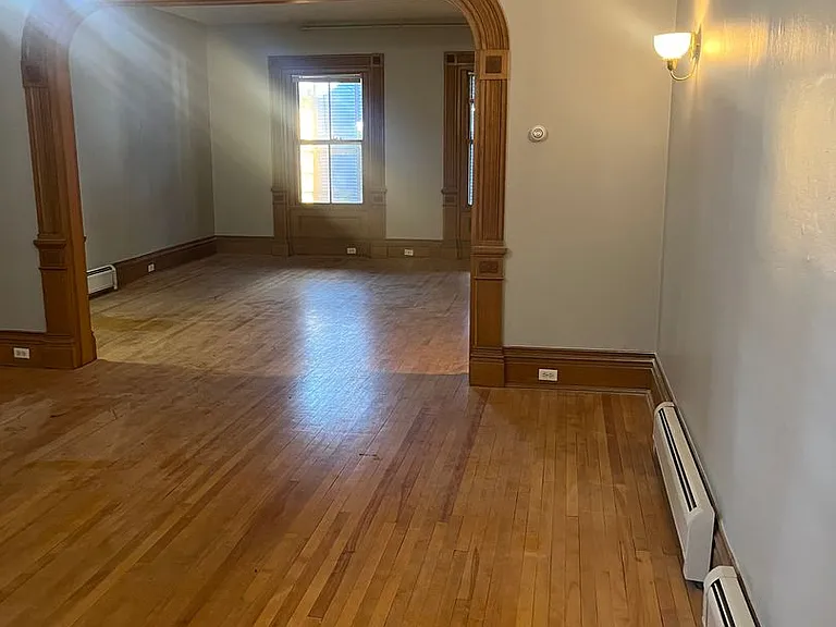 47 Adams St — Photo 3