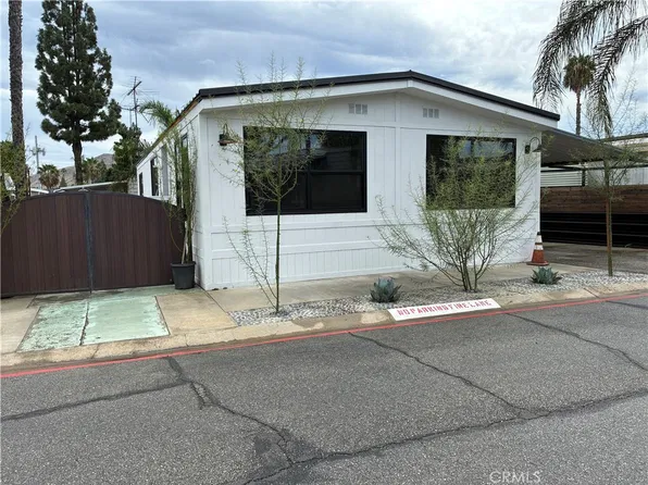 3883 Buchanan St Space 103, Riverside, CA 92503