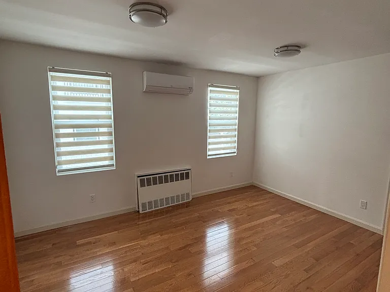 43 27th Ave #1 — Photo 6