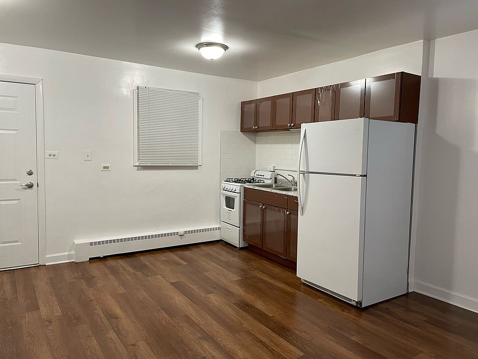 View of kitchen / front door
