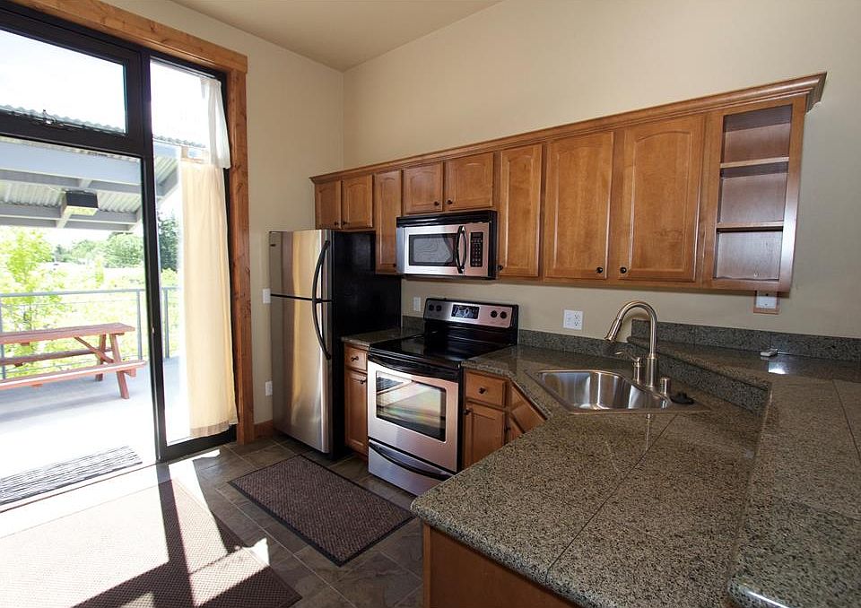 120 S 5th St Manhattan MT Zillow