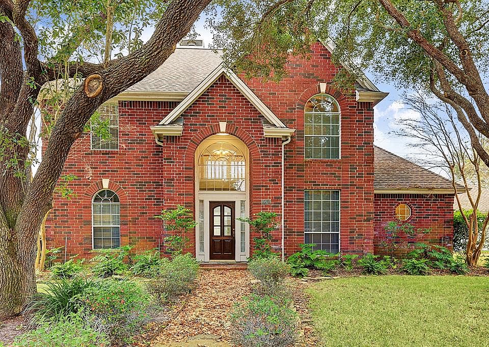 1st image of 19539 Indian Hawthorn Dr