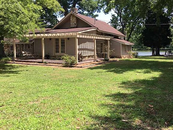 4th image of 1716 Clubhouse Ln