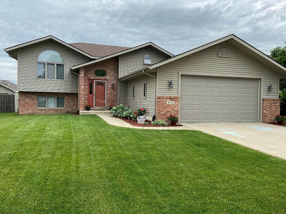 1st image of 1344 Center Creek Dr