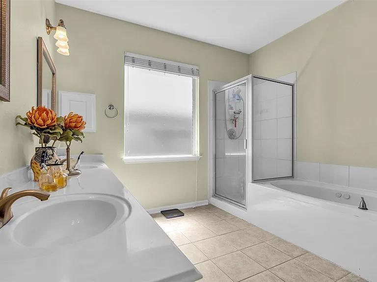 119 N Westwinds Cir — Photo 29