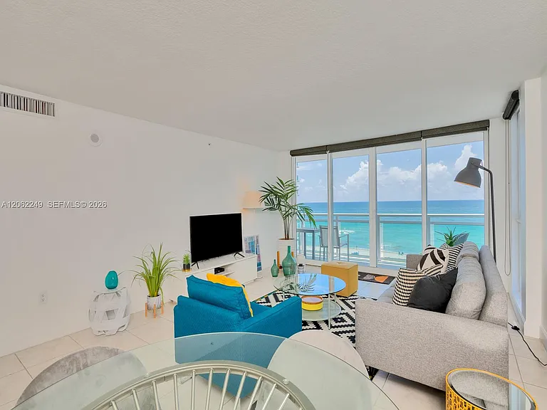 6917 Collins Ave #815 — Photo 11