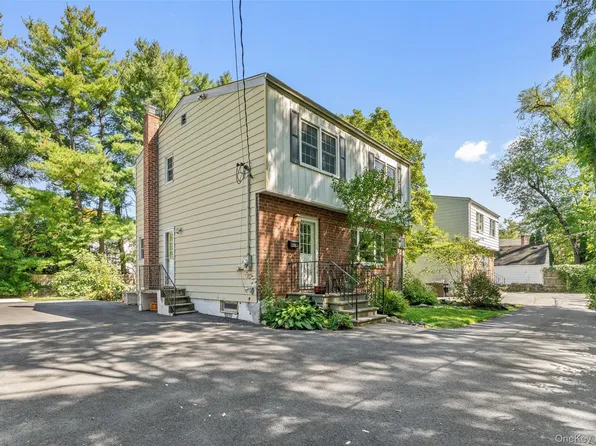 16 Bryn Mawr Parkway, Bronxville, NY 10708