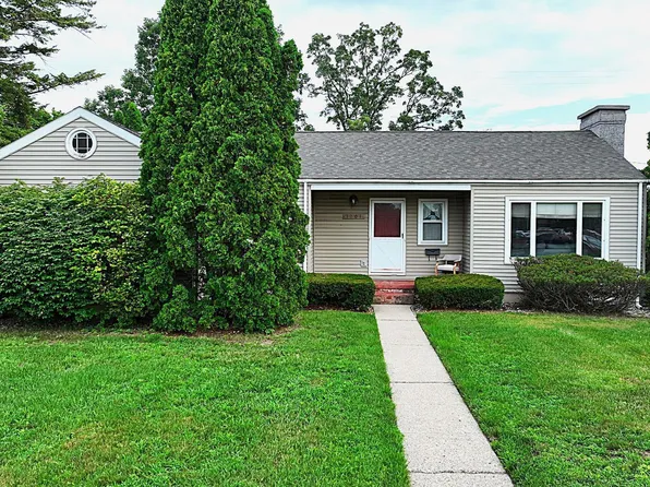 1201 North Dr, Mount Pleasant, MI 48858