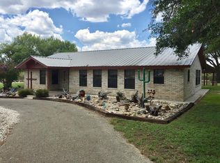 3108 Garner Field Rd, Uvalde, TX 78801